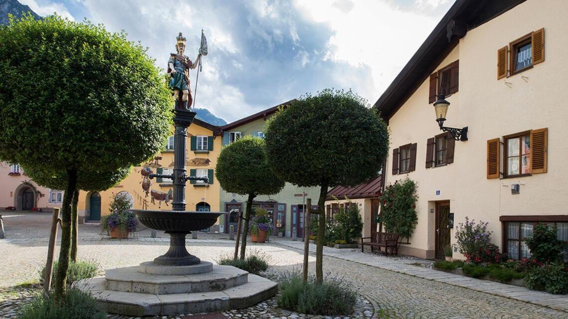 Ferienwohnungen Brigitte In Der Altstadt Bad Reichenhall Exteriör bild